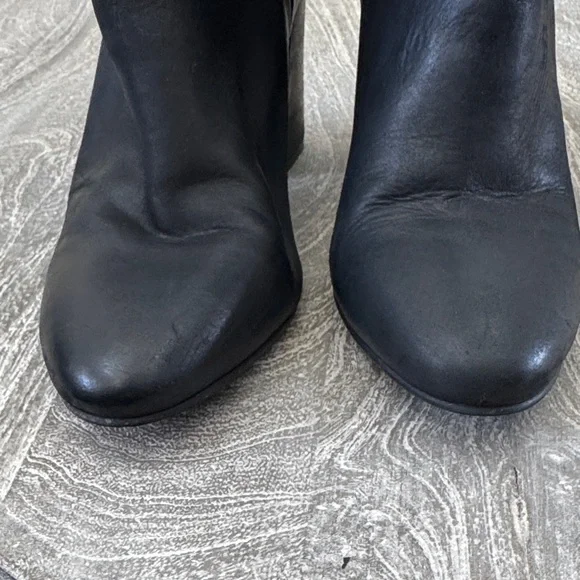 Lucky Brand 🍀 Black Heeled Boots, Sz 8.5 - Picture 8 of 10